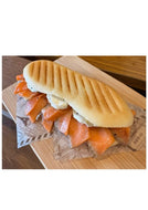 【Cafe Panino】  2.スモークサーモン＆クリームチーズパニーノ （2025-26 大同生命SV.LEAGUE MEN）