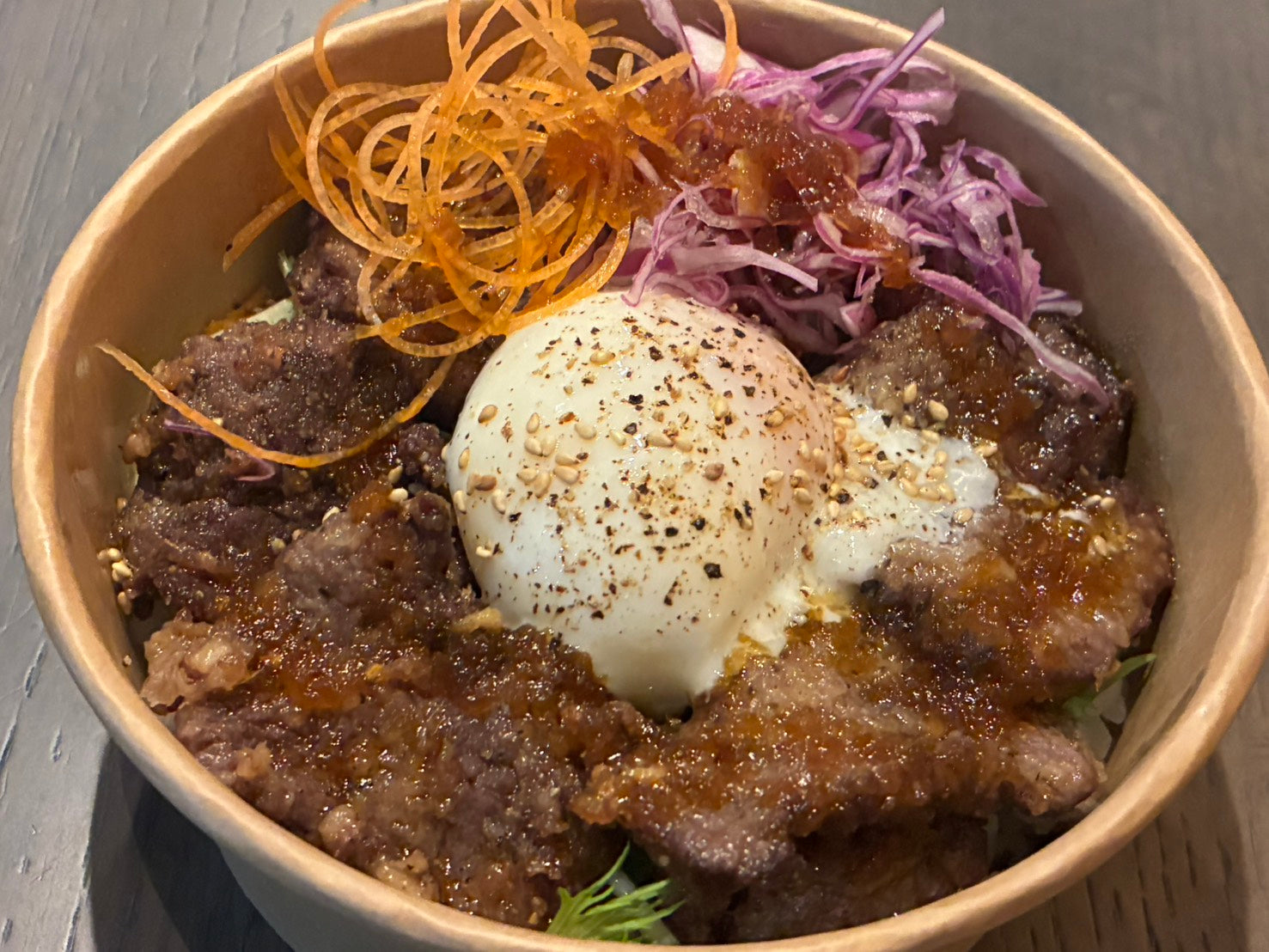 11/7(土)のみ【ジビエ工業】エゾシカ肉の唐揚げ丼（2026-27 大同生命SV.LEAGUE MEN）